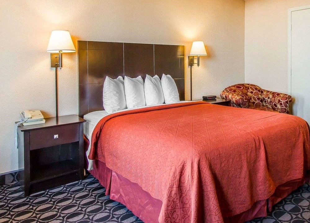 Photo of Bedroom in Ada