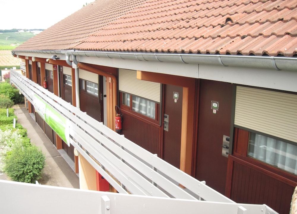 Photo of Buildings in Dizy