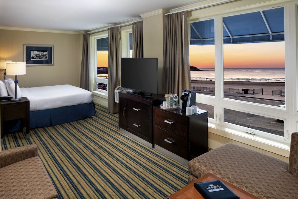 Photo of Livingroom in Hampton