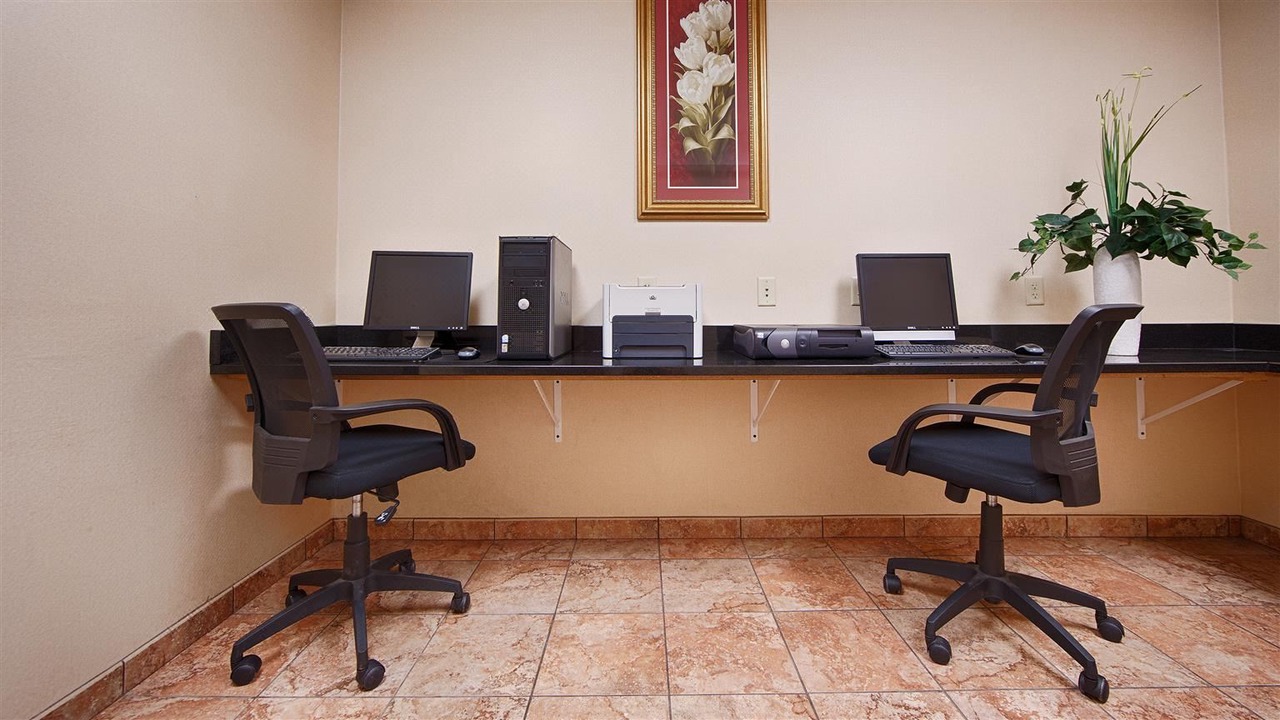 Photo of Livingroom in Seekonk