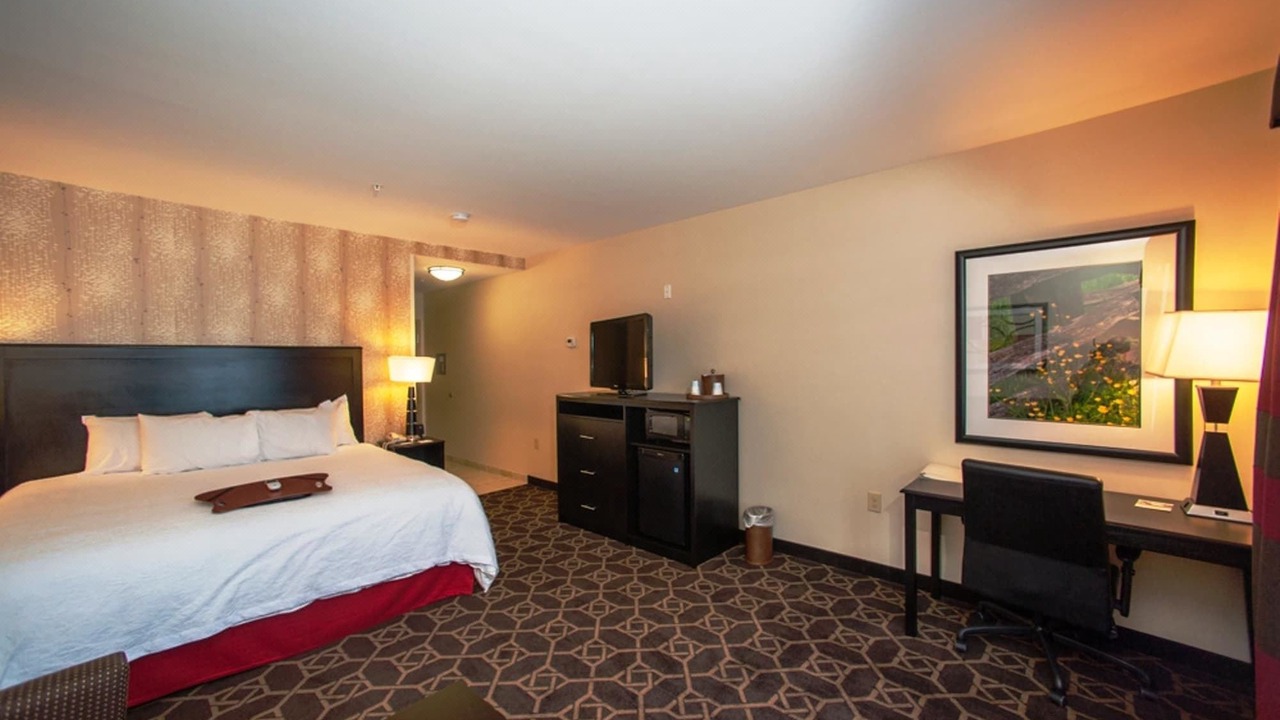 Photo of Bedroom in Fort Morgan