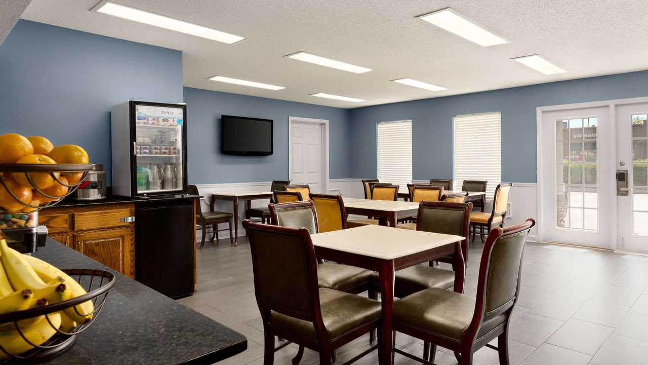 Photo of Livingroom in Warner Robins