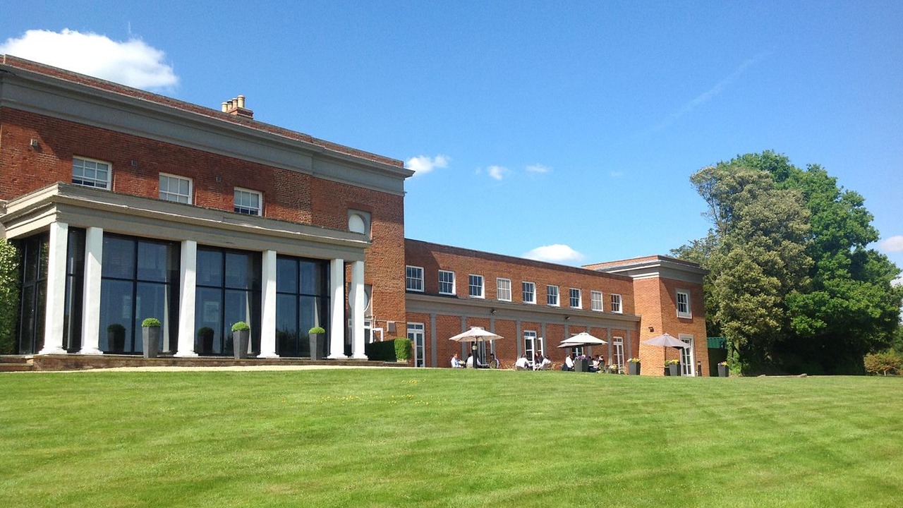 Photo of Buildings in Heckfield
