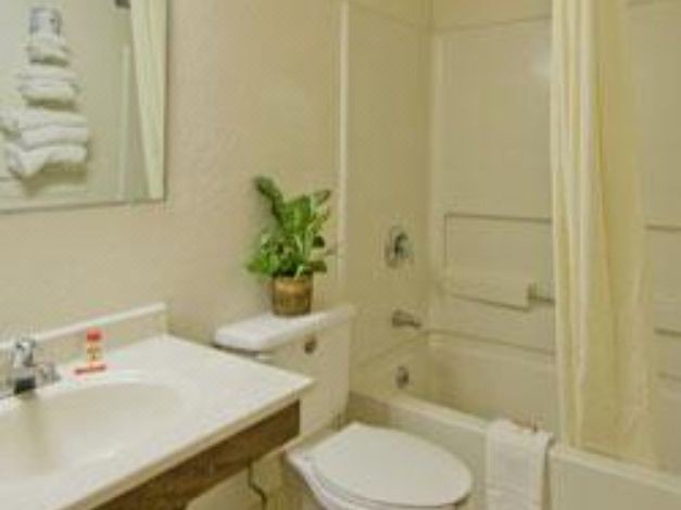 Photo of Bathroom in Greenfield