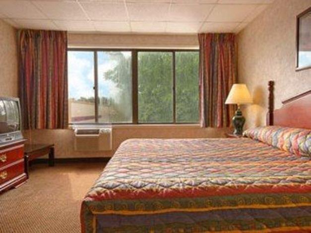 Photo of Bedroom in Parsippany