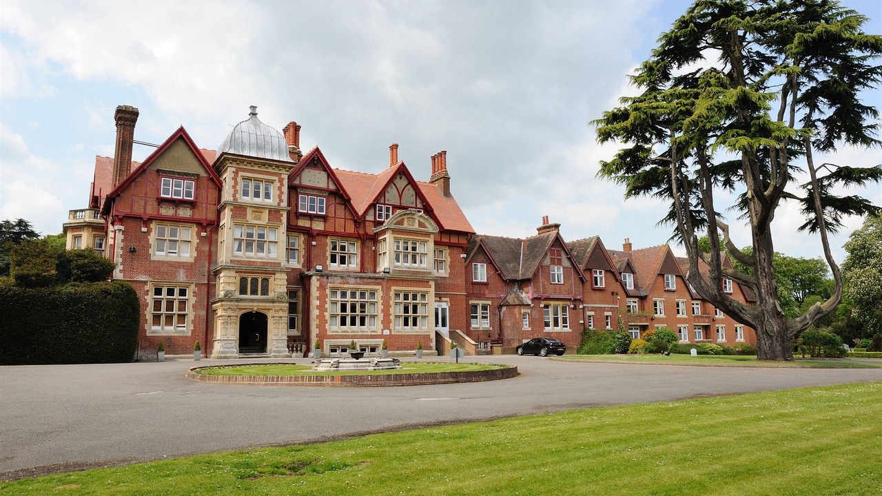 Photo of Buildings in Tring