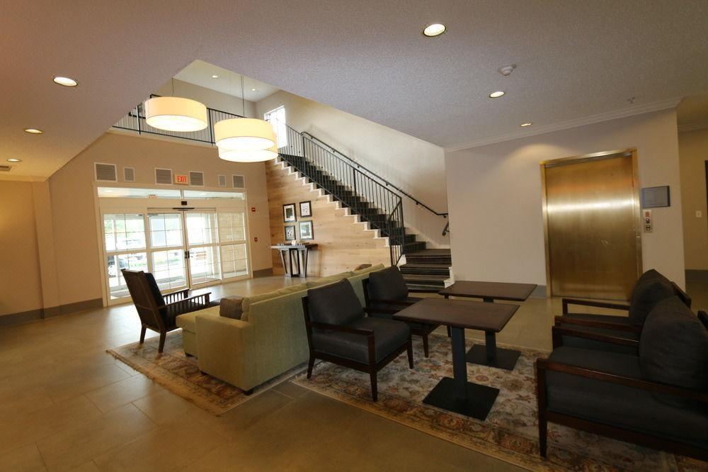 Photo of Livingroom in Wells Branch
