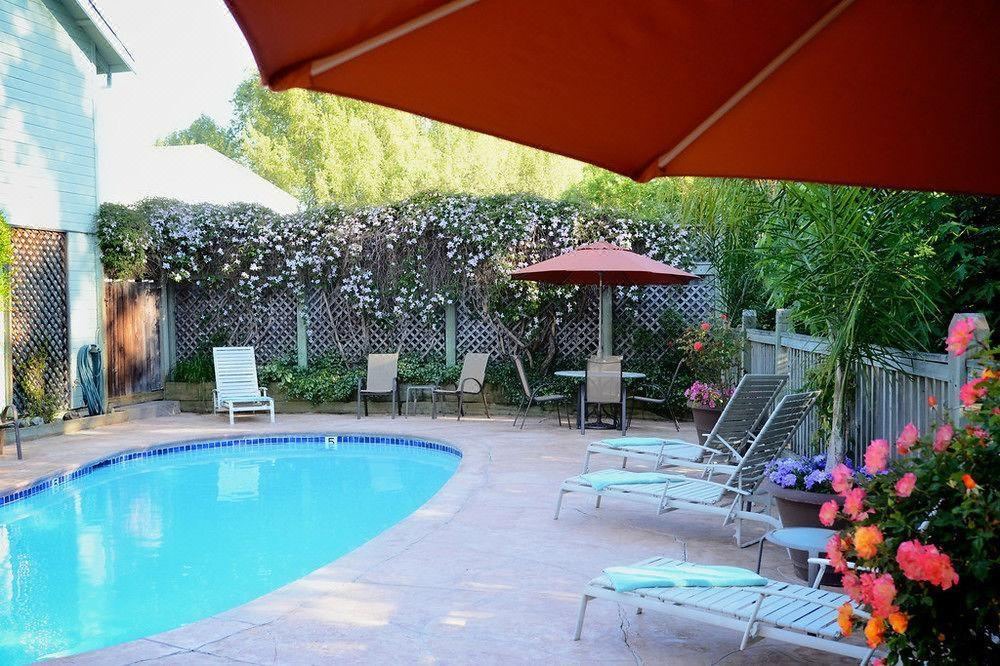 Photo of Outdoor in Willits