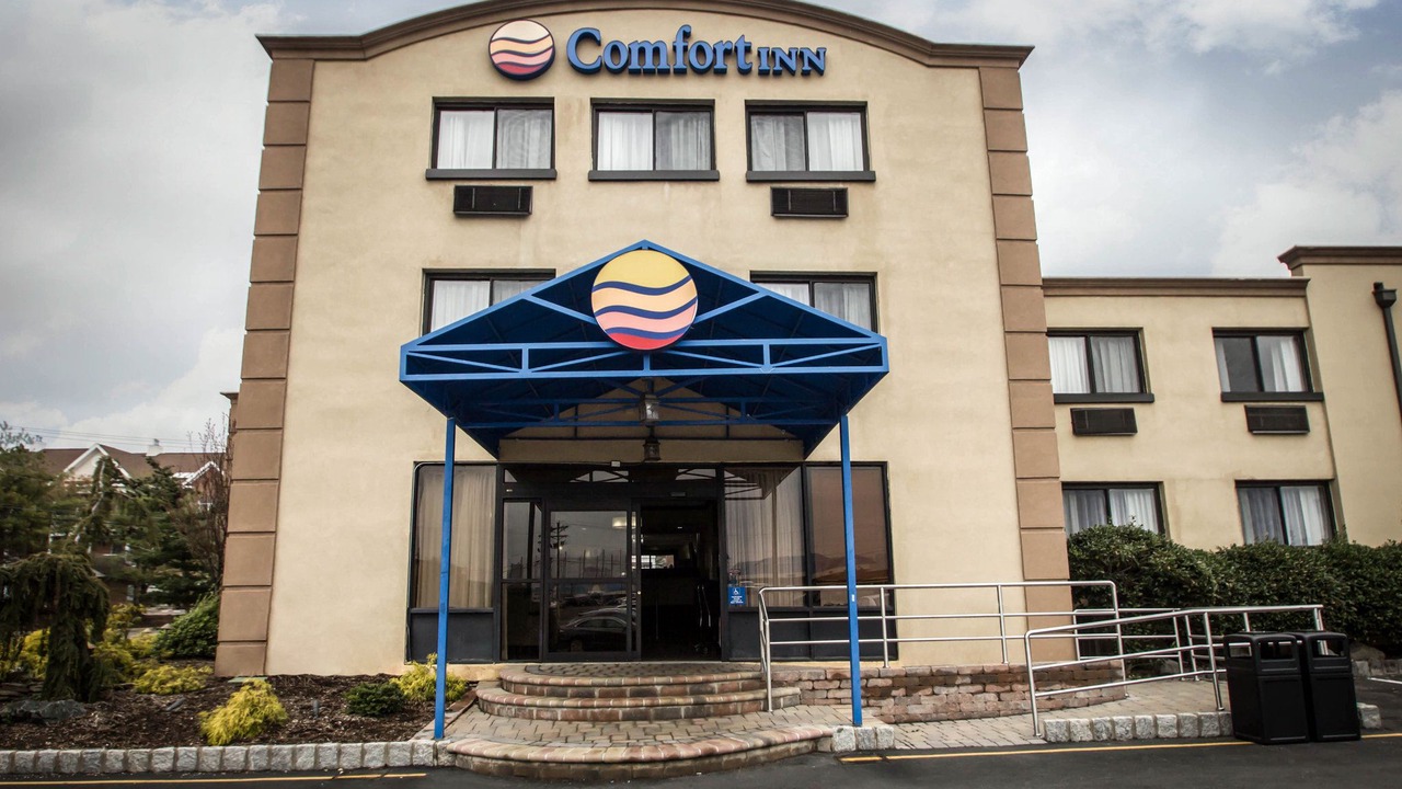 Photo of Buildings in Edgewater