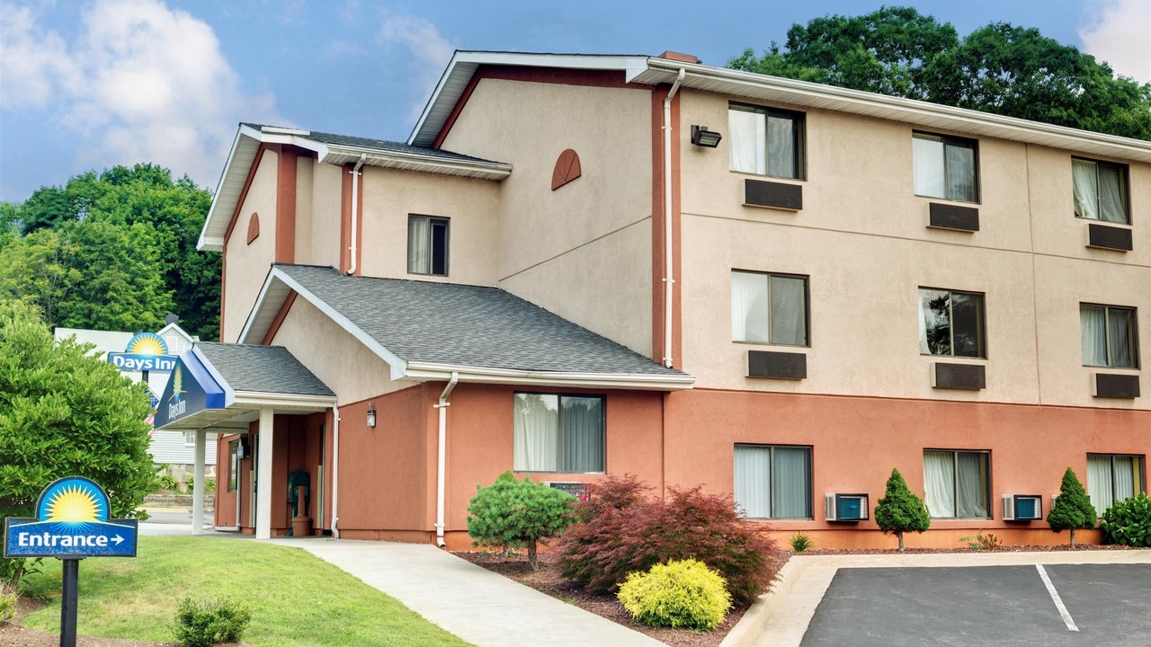 Photo of Buildings in Torrington