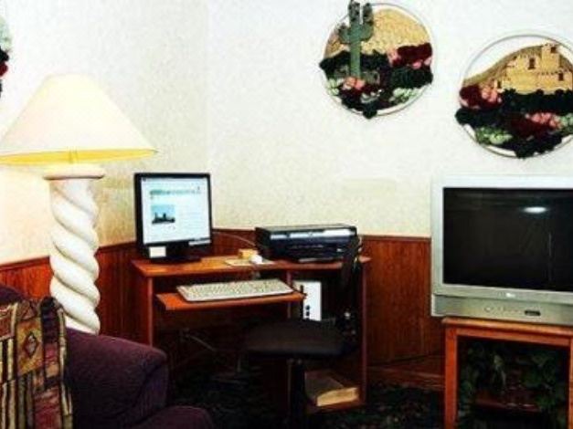 Photo of Livingroom in Raton