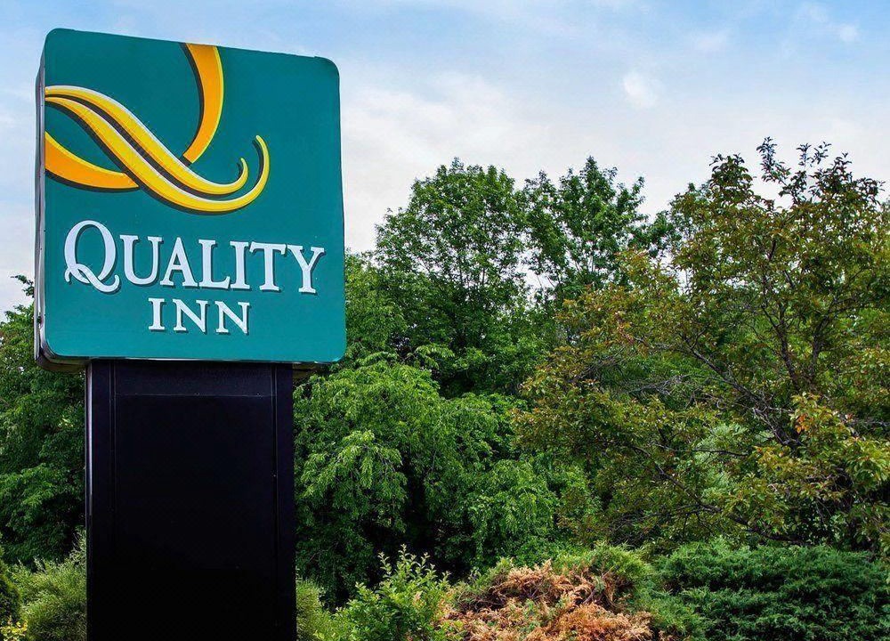 Photo of Buildings in Cromwell