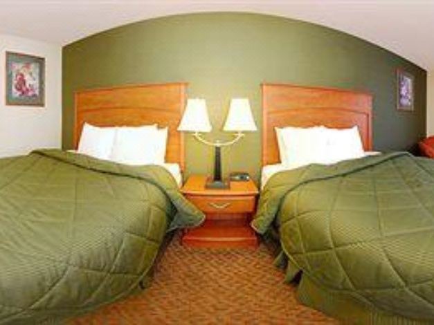 Photo of Bedroom in Salem