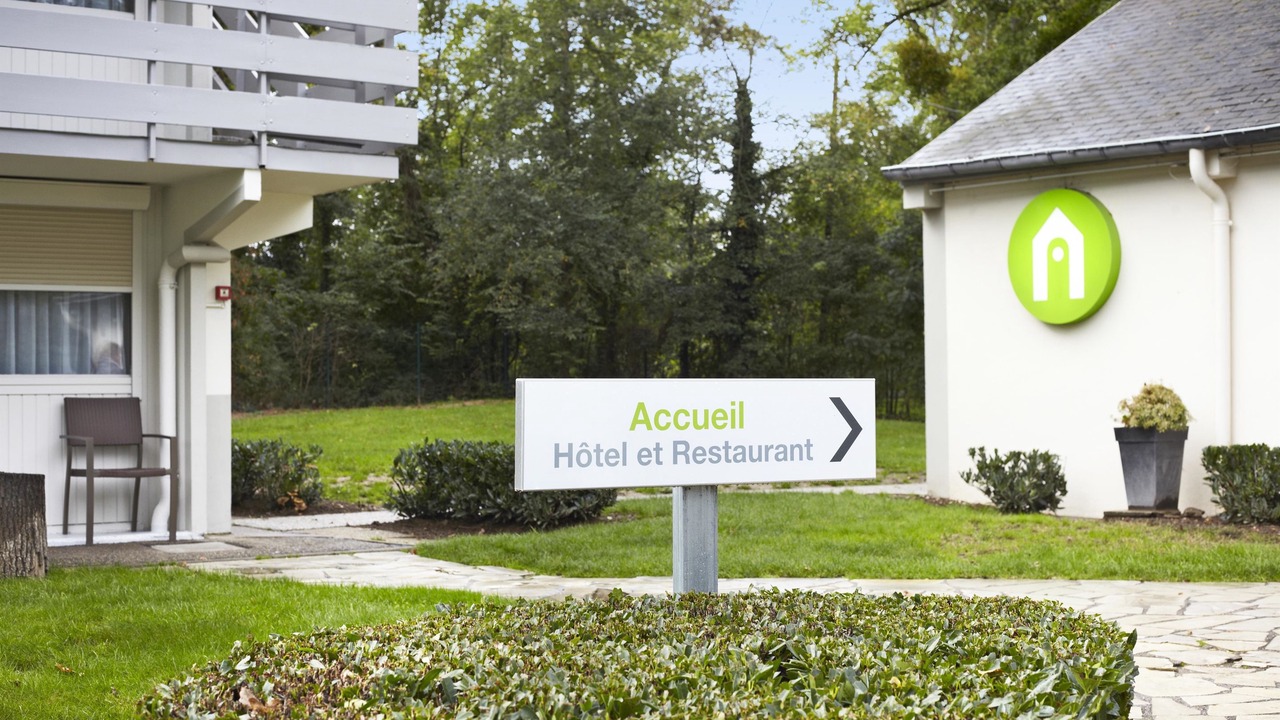 Photo of Buildings in La Source