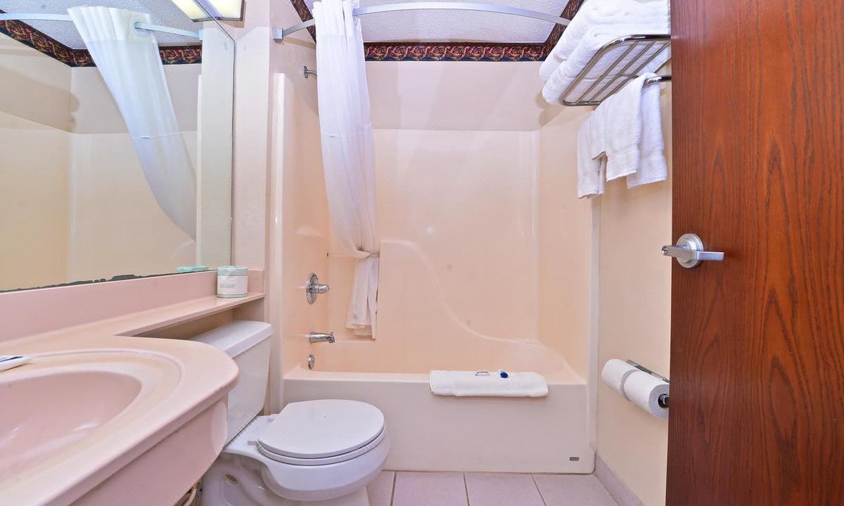 Photo of Bathroom in Pooler