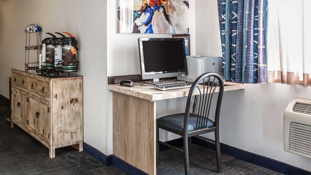 Photo of Others in Cheyenne