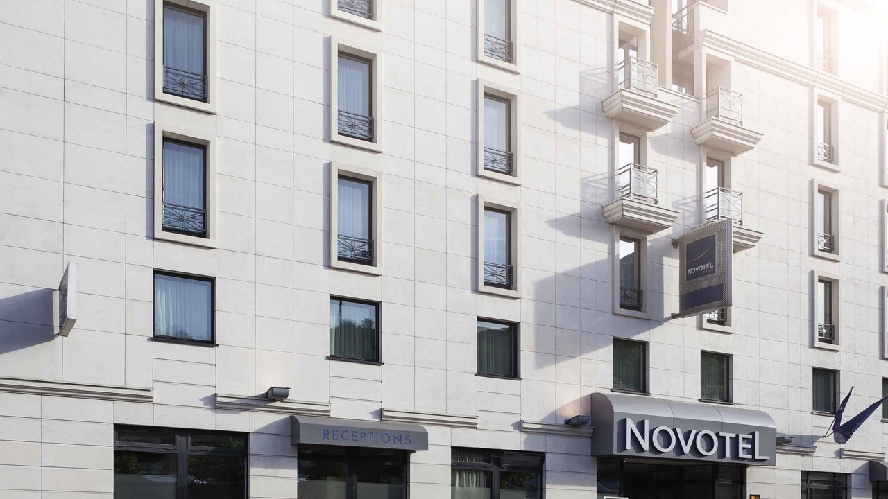 Photo of Buildings in Sevres