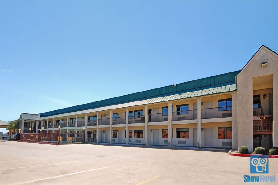 Photo of Buildings in Cedar Park