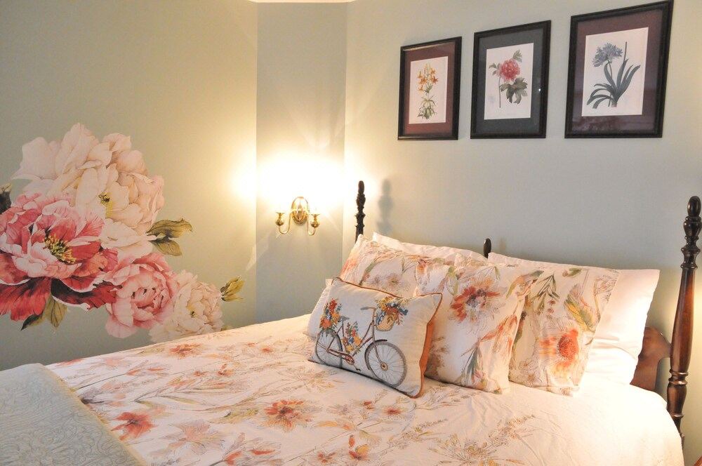 Photo of Bedroom in Vergennes