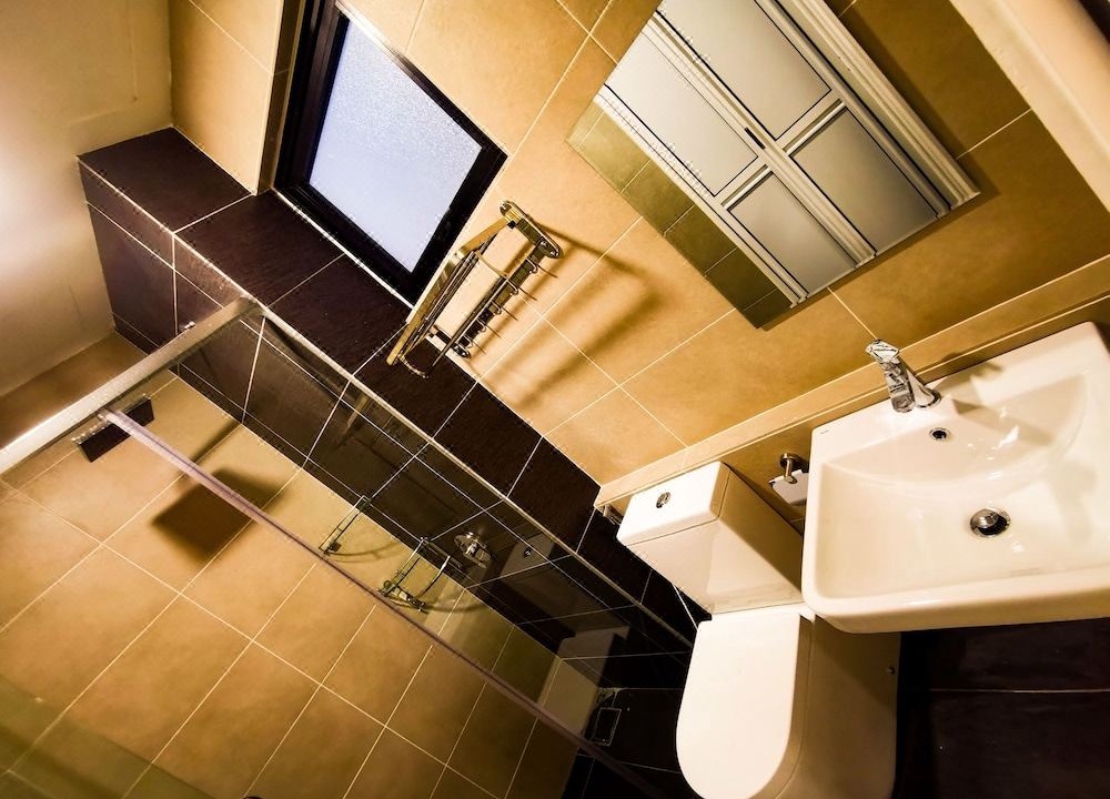 Photo of Bathroom in Medini