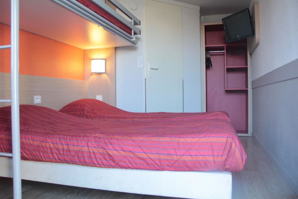 Photo of Bedroom in Beauvais