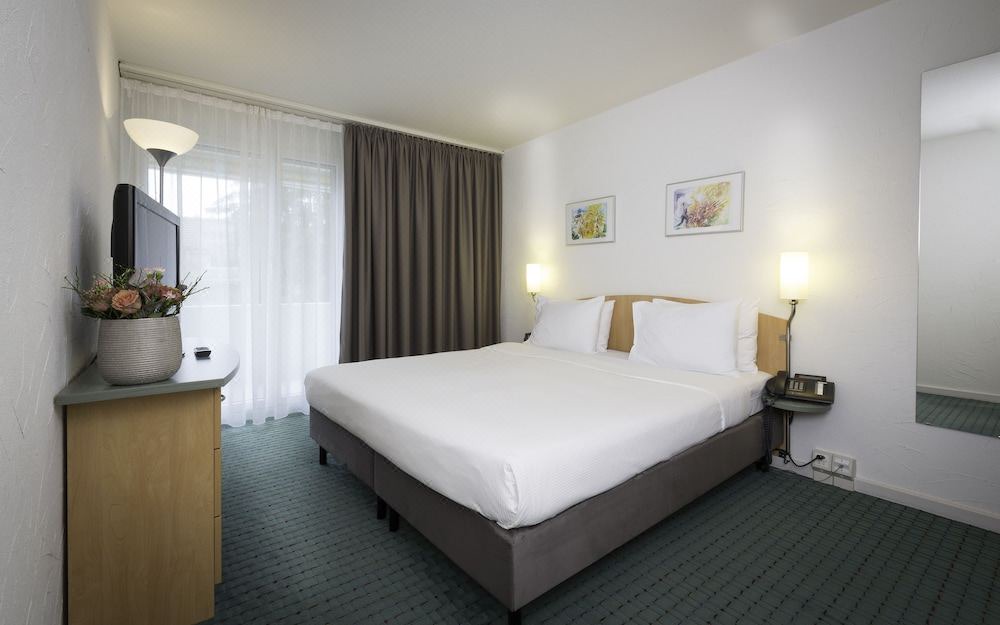 Photo of Bedroom in Glattbrugg