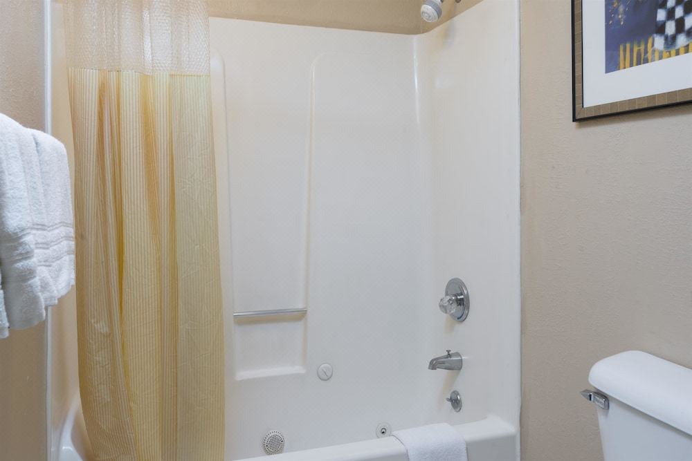 Photo of Bathroom in Pinole