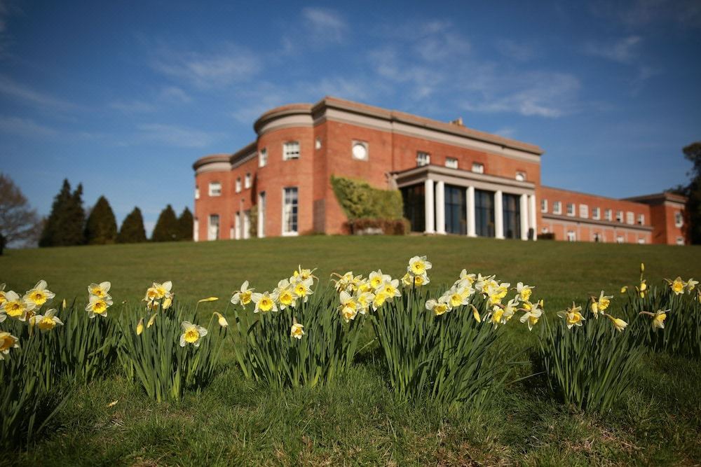 Photo of Buildings in Heckfield