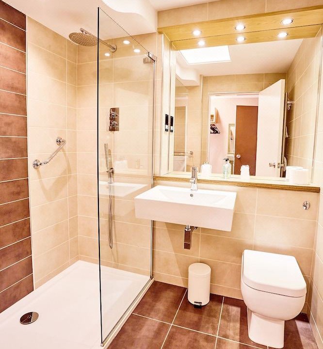 Photo of Others in Dumbarton