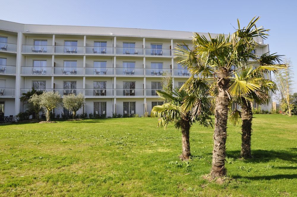 Photo of Buildings in Carquefou