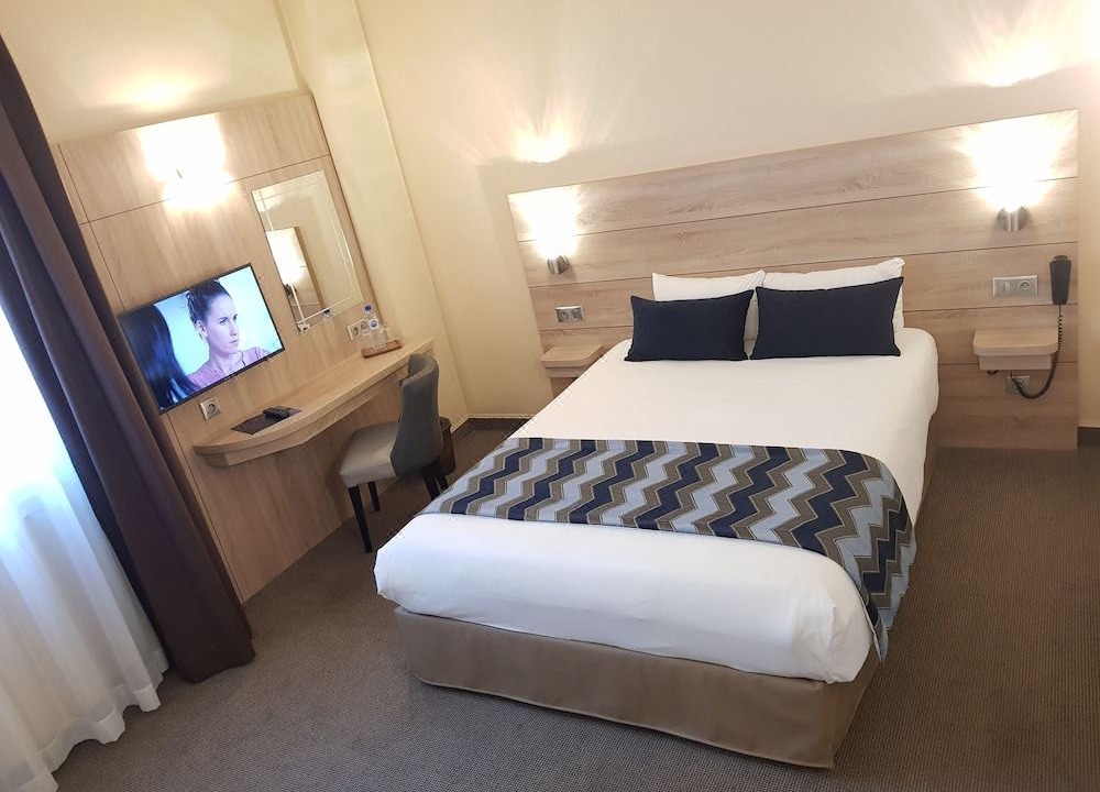 Photo of Bedroom in Quartier de la Plaine-de-Monceaux