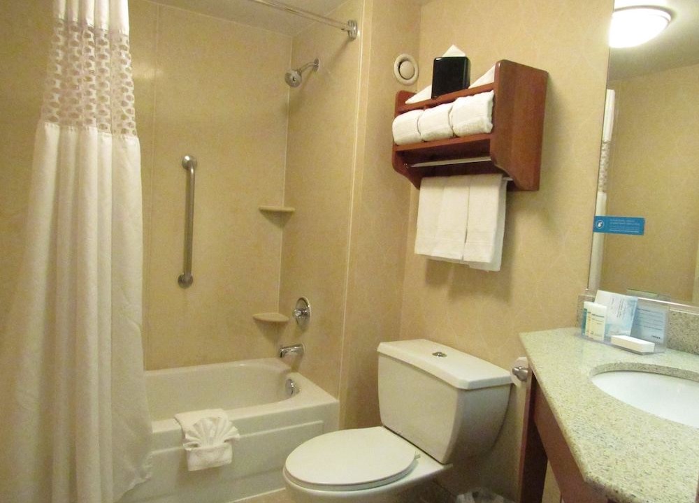 Photo of Bathroom in Schiller Park