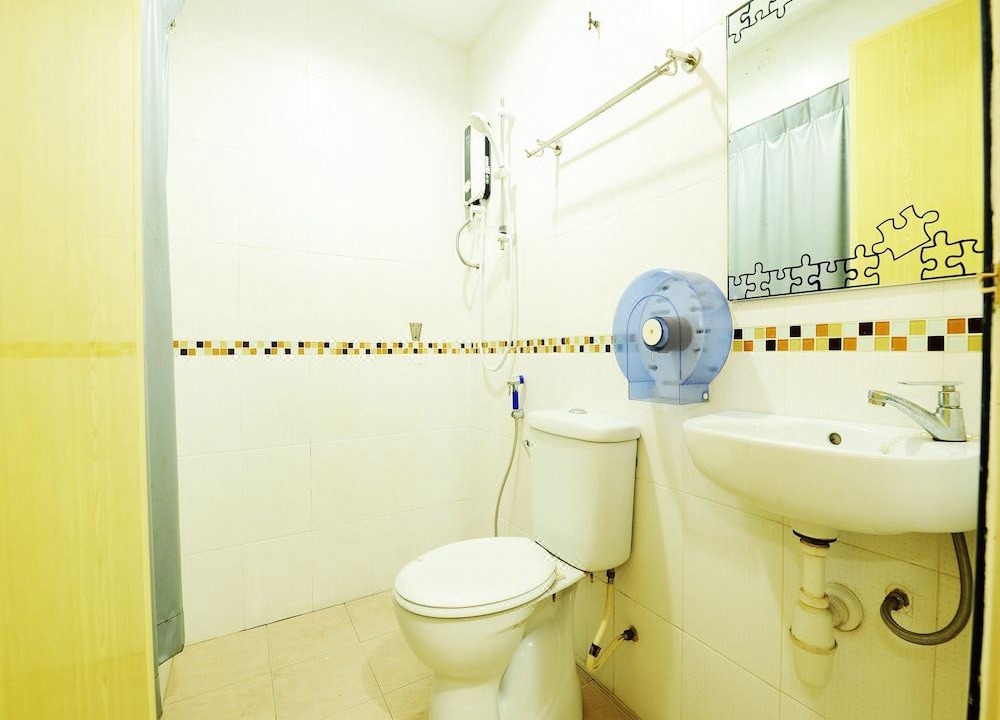 Photo of Bathroom in Medan Batu Caves