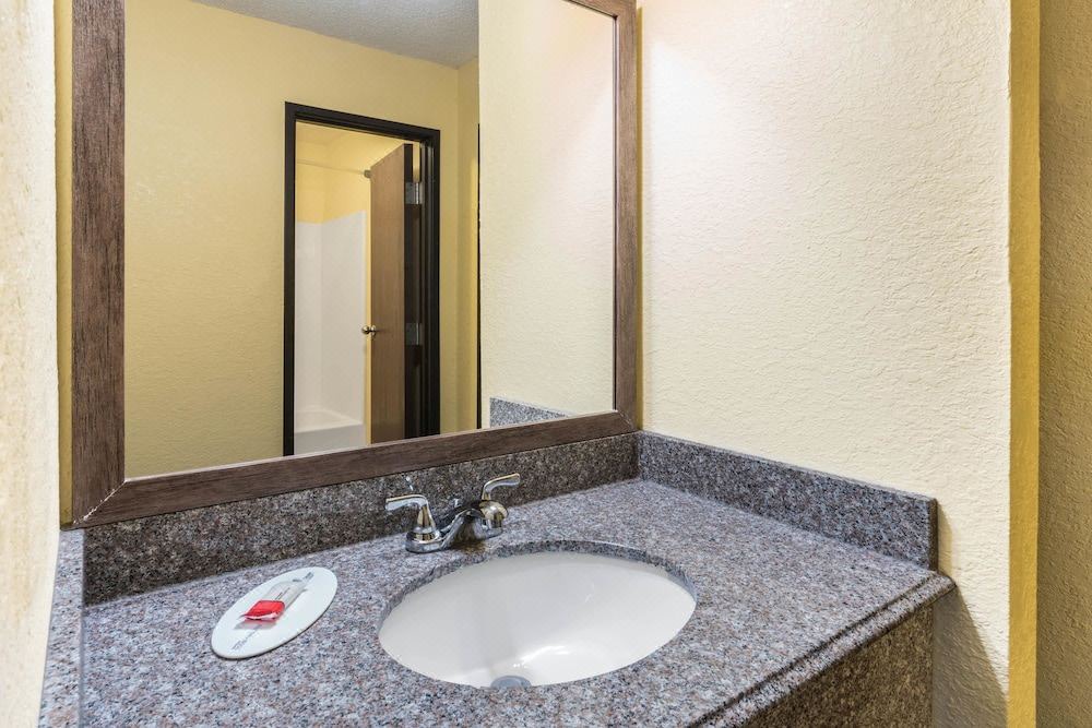 Photo of Bathroom in Tucumcari