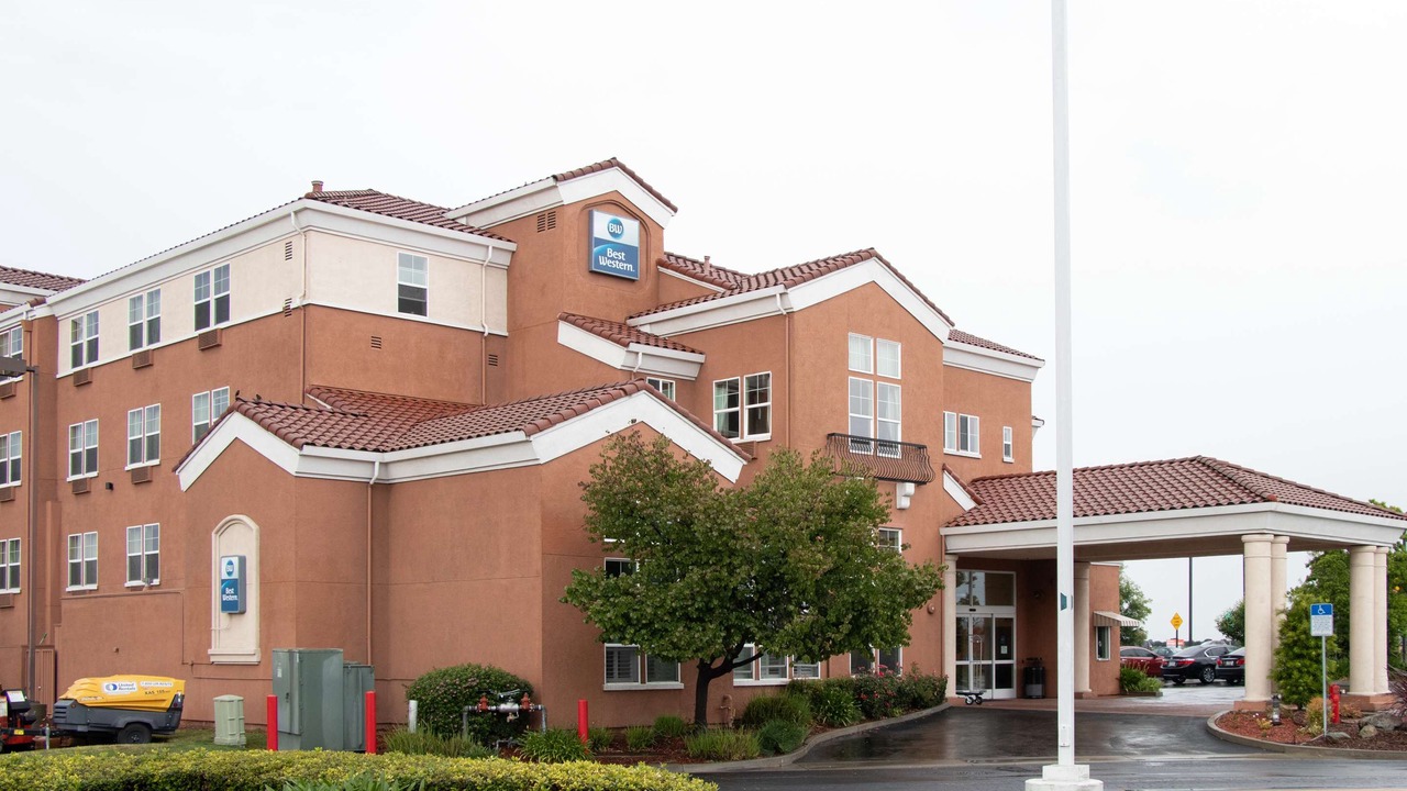 Photo of Buildings in Lodi