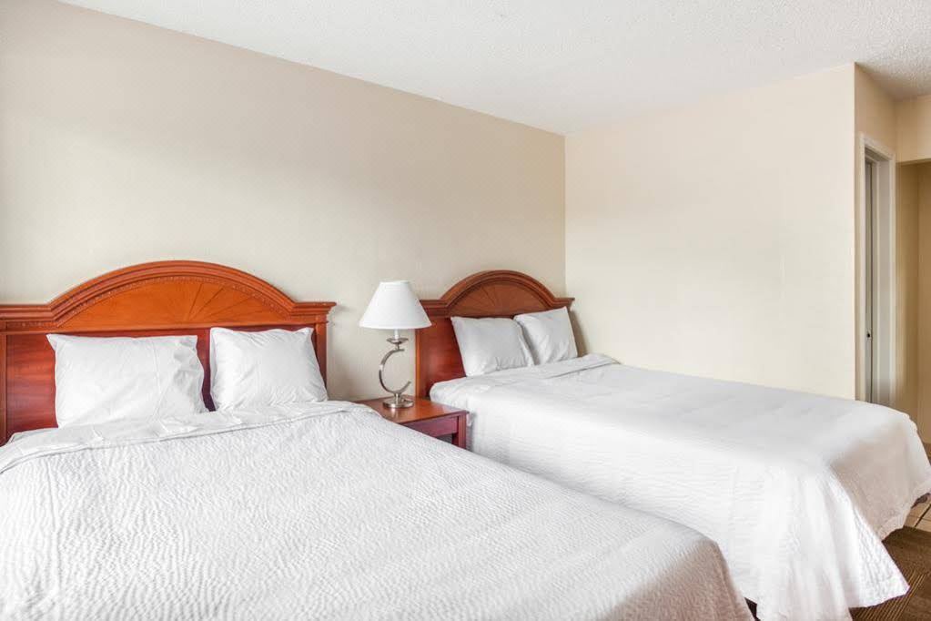 Photo of Bedroom in Lackland Terrace
