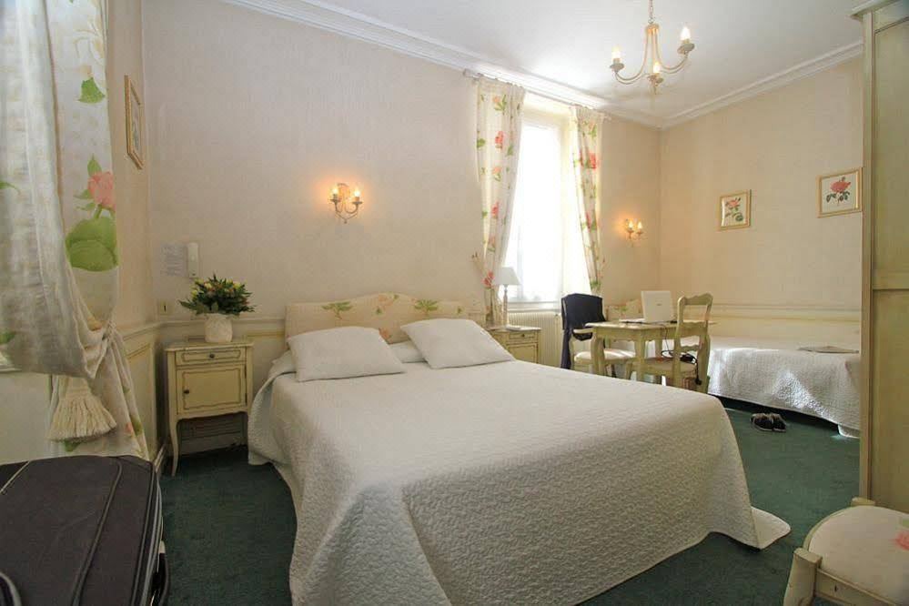 Photo of Bedroom in Downtown Angers
