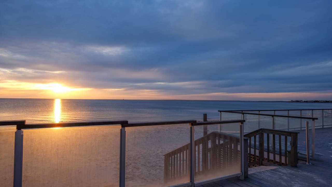 Photo of Others in Silver Beach