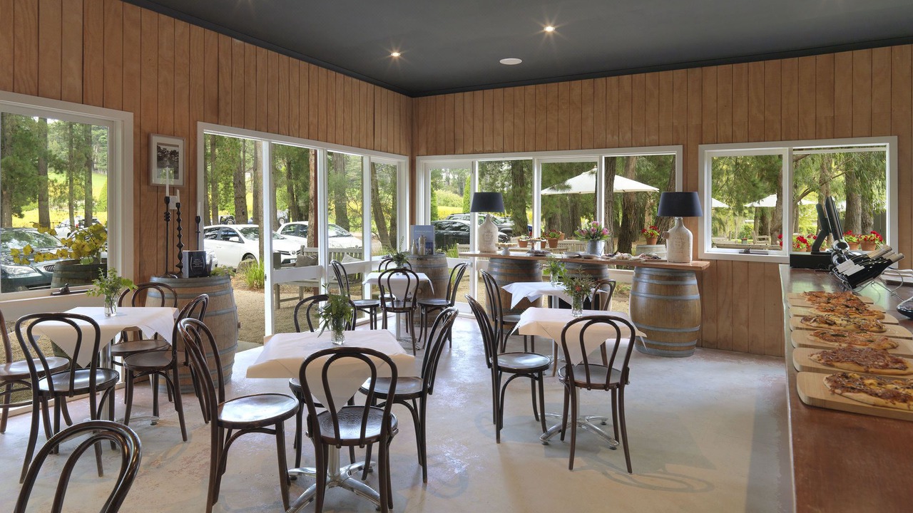 Photo of Others in Red Hill