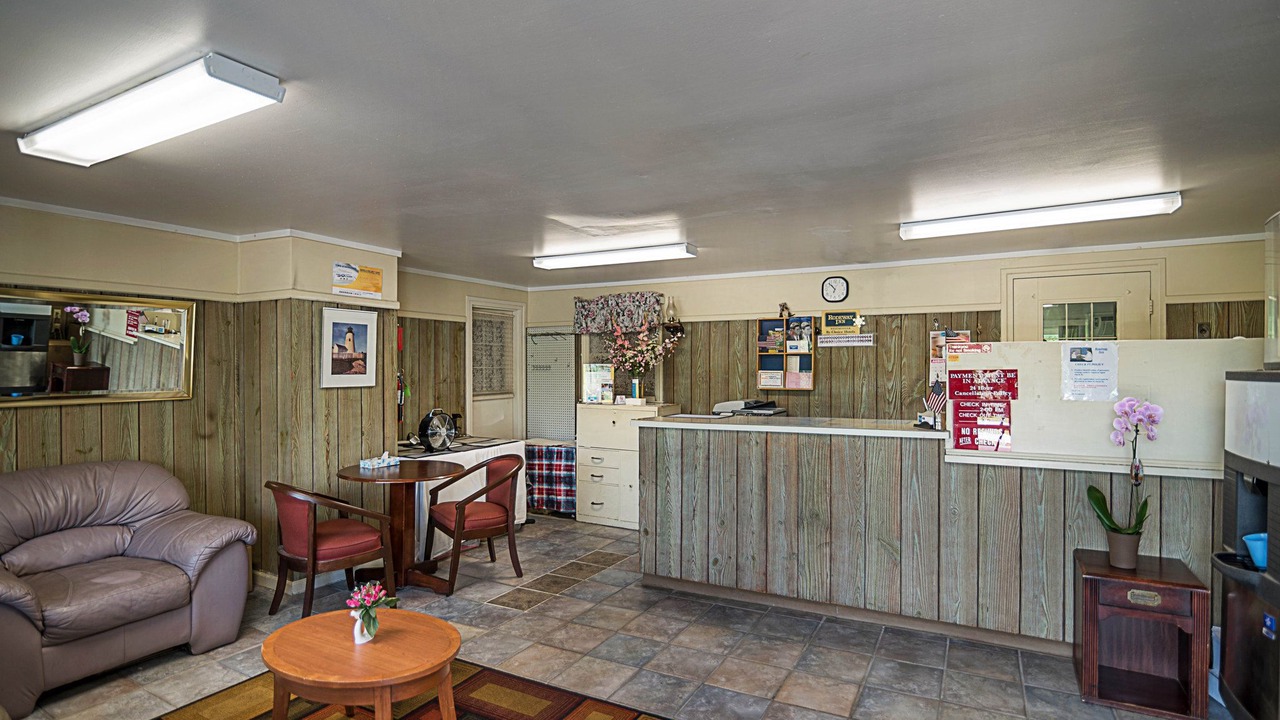 Photo of Livingroom in Westminster