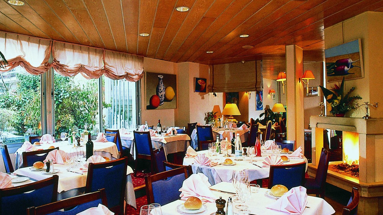 Photo of Livingroom in Parchamp–Albert Kahn