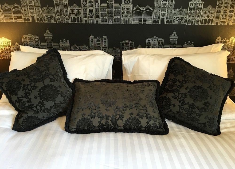 Photo of Others in Newington