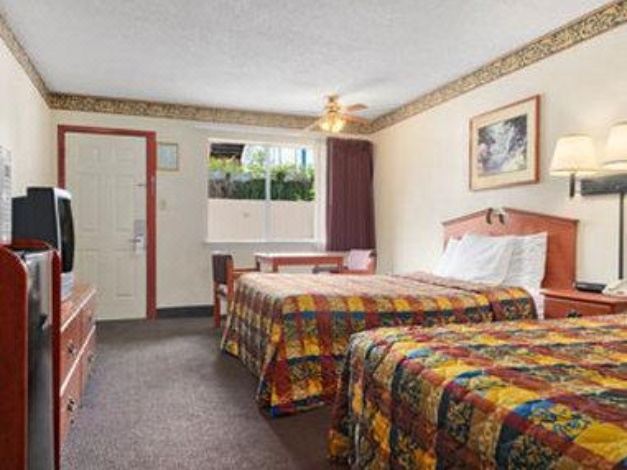 Photo of Bedroom in Marshall