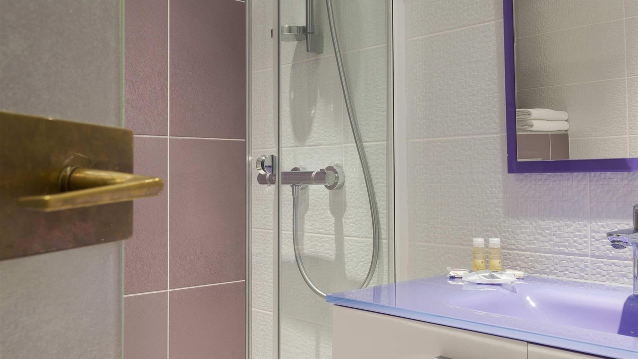 Photo of Others in Jules Ferry - Recamier