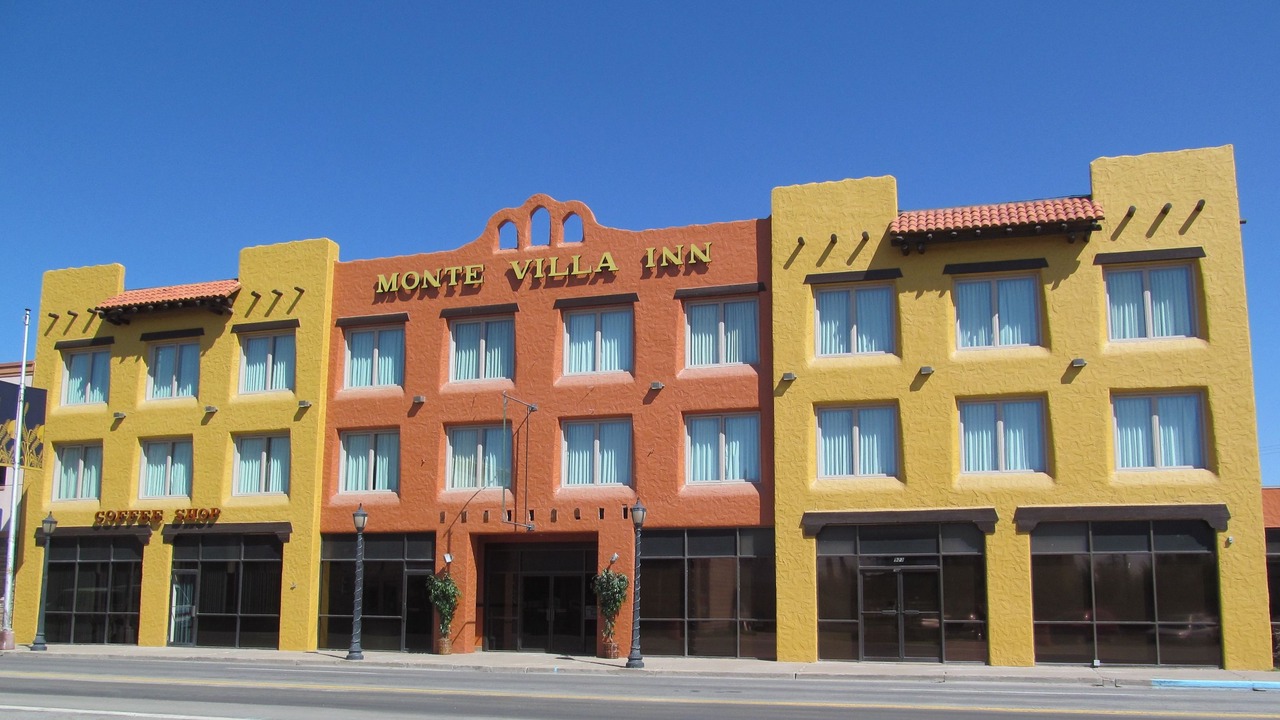 Photo of Buildings in Monte Vista