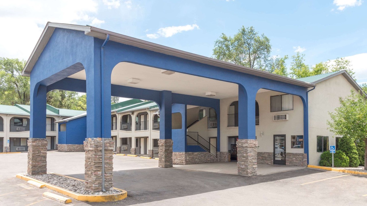 Photo of Buildings in Ruidoso Downs