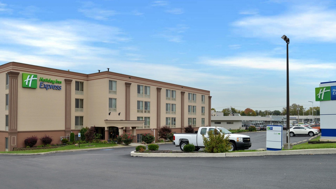 Photo of Buildings in Mechanicsburg
