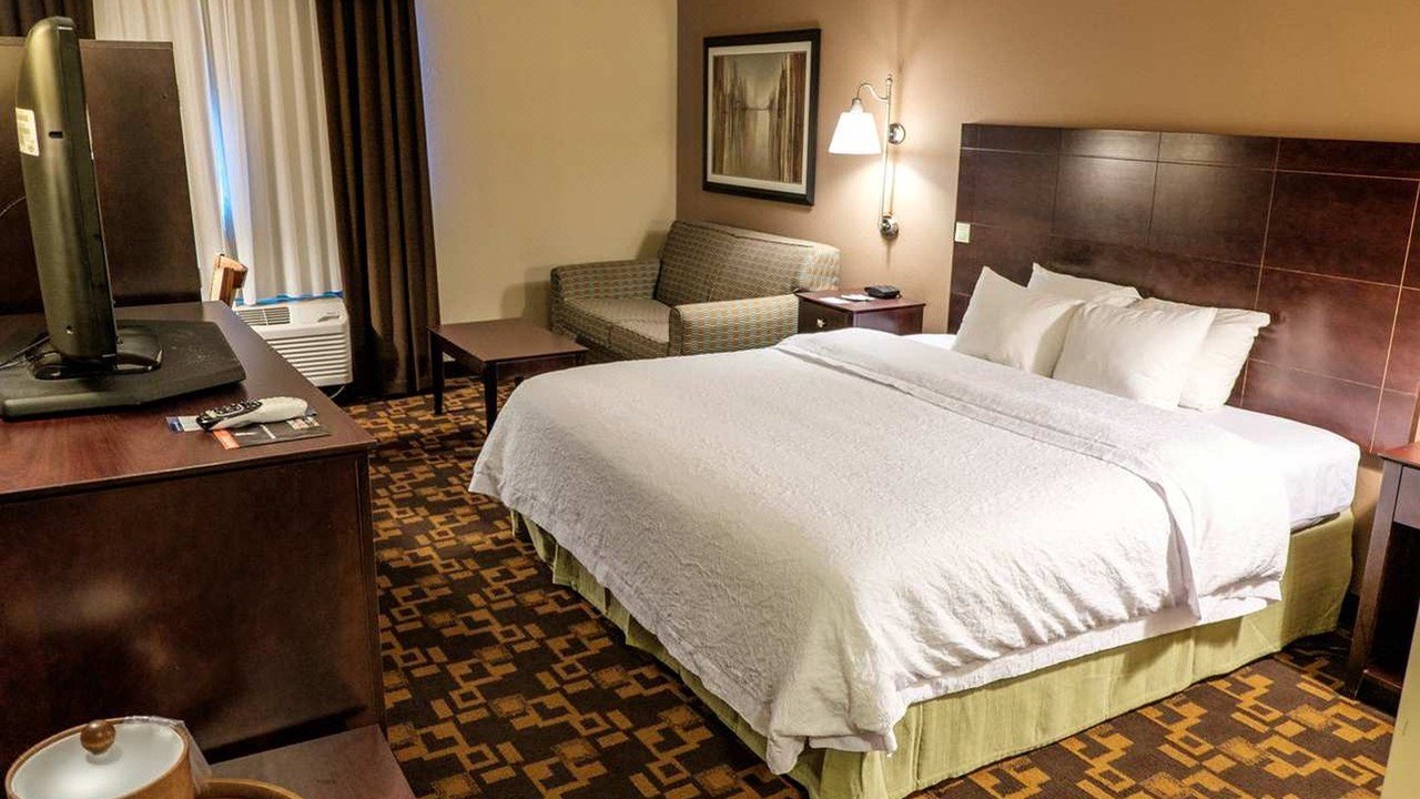 Photo of Bedroom in Saraland