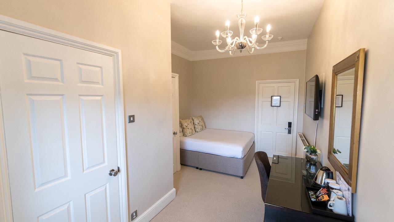 Photo of Others in Heckfield