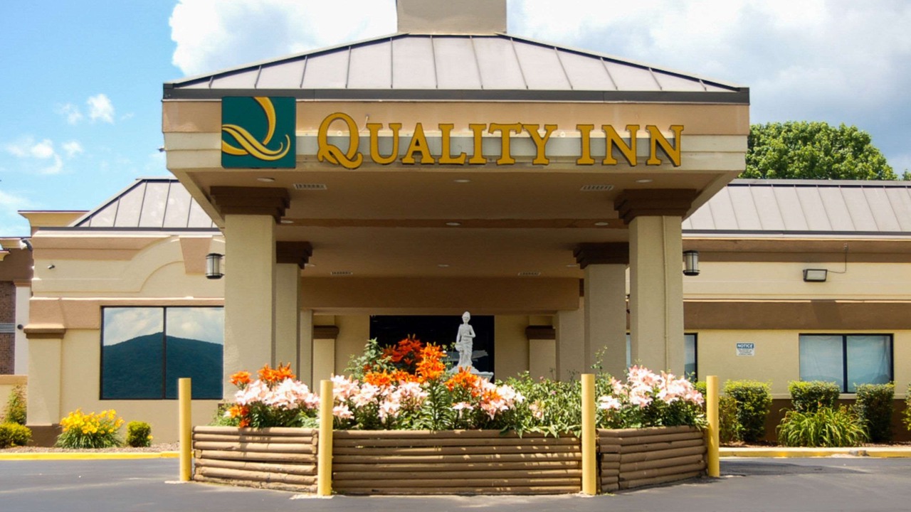 Photo of Buildings in Mill Hall